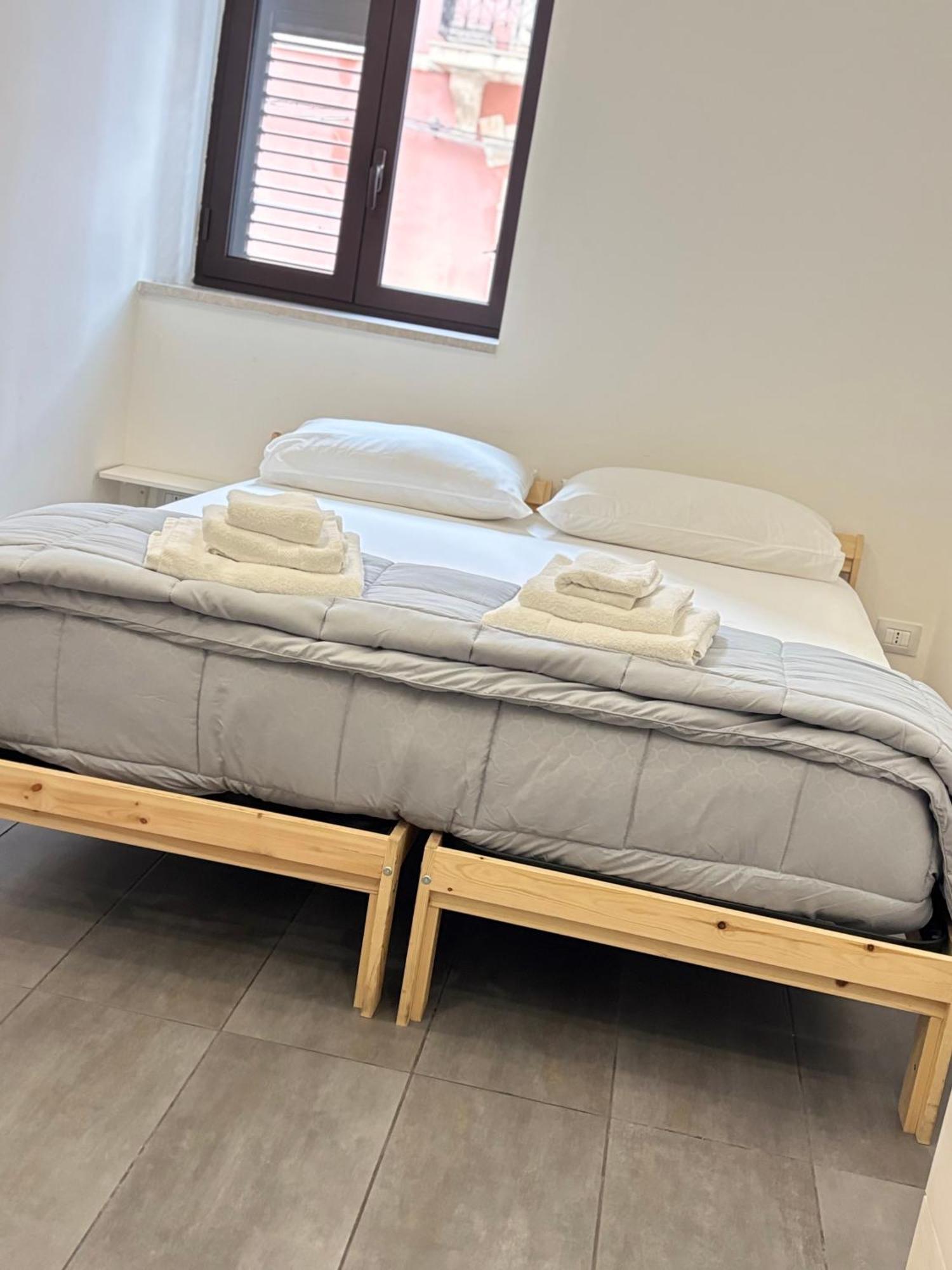 Dionisio Apartments 锡拉库扎 外观 照片